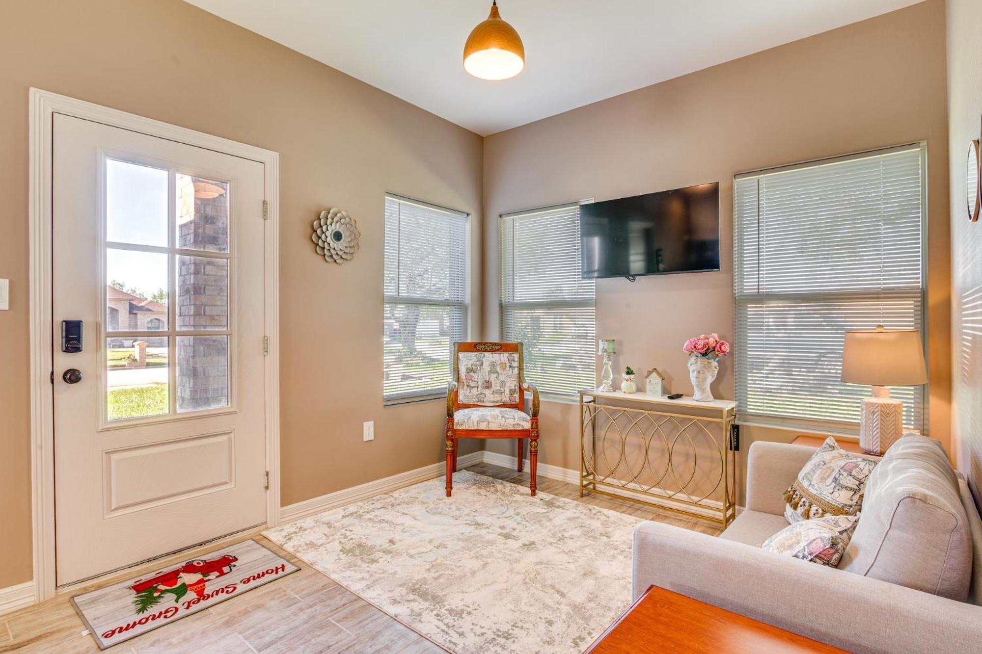 Pet-Friendly Brownsville Apartment With Yard! Buitenkant foto